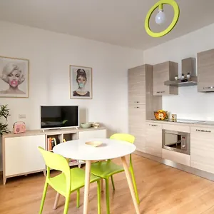 https://casa-diva.it-lombardy.com